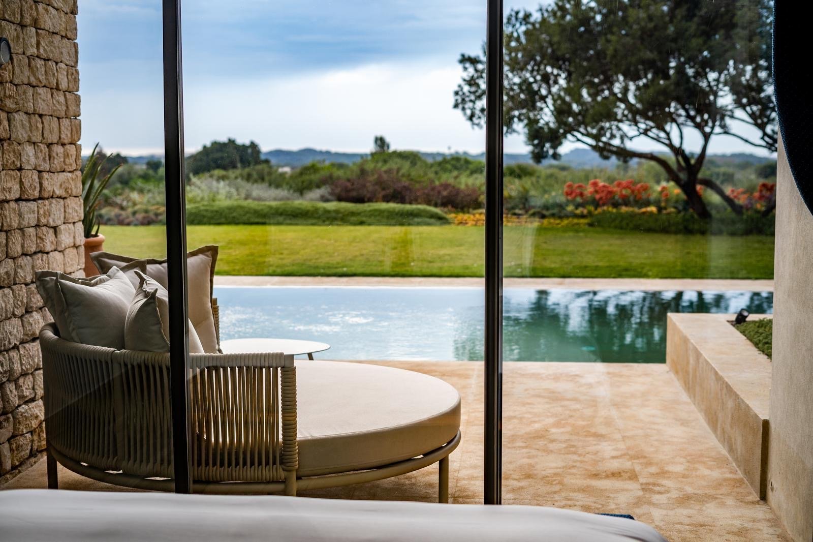 08c43257-fd9e-4fad-b91d-a7b3daeef134